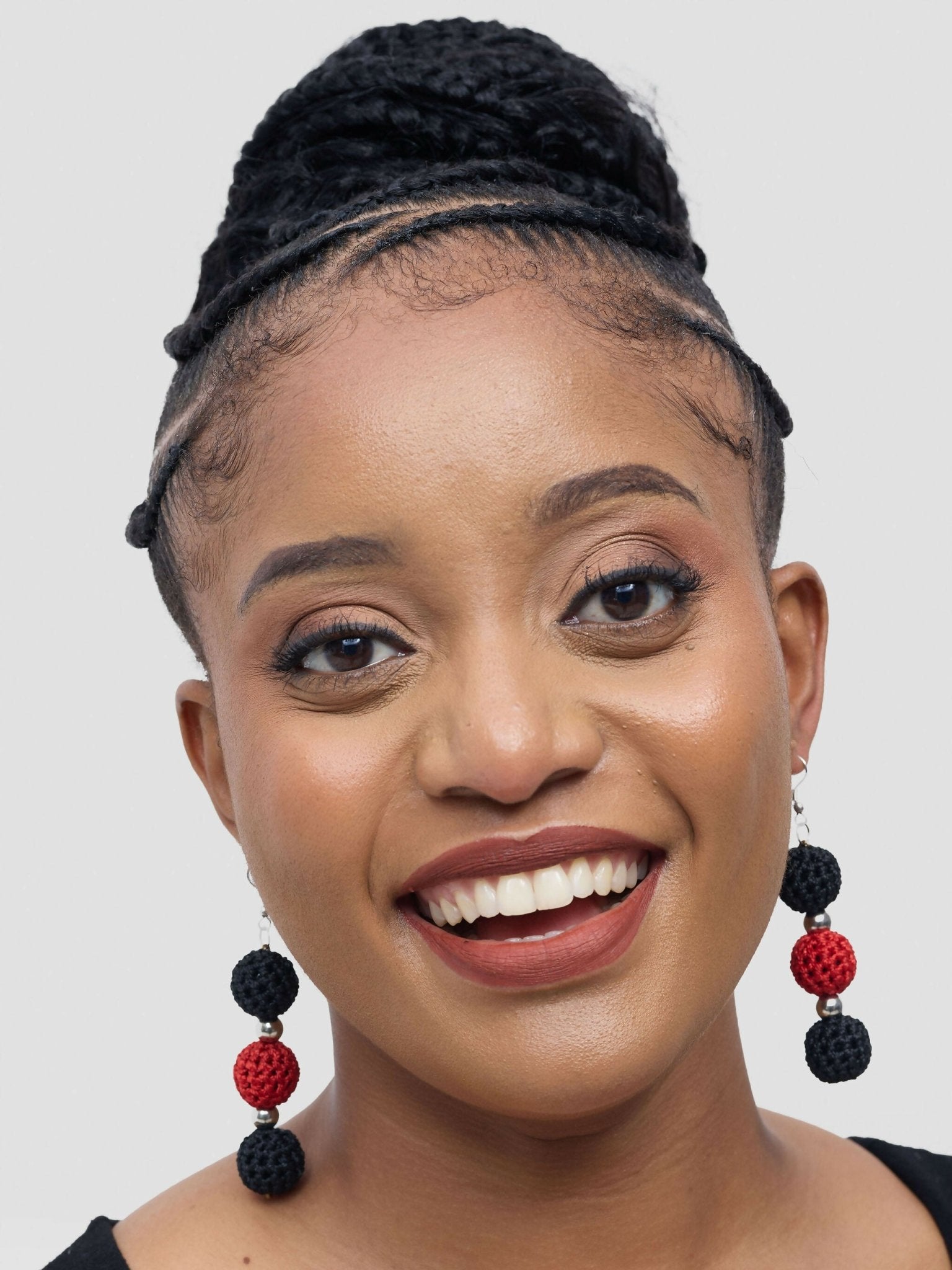 Ball Earring - Black / Red