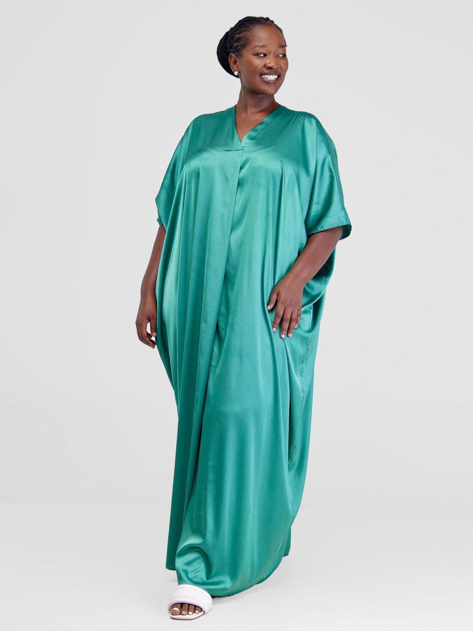 Vivo Sarabi Panelled V-Neck Kaftan - Light Green