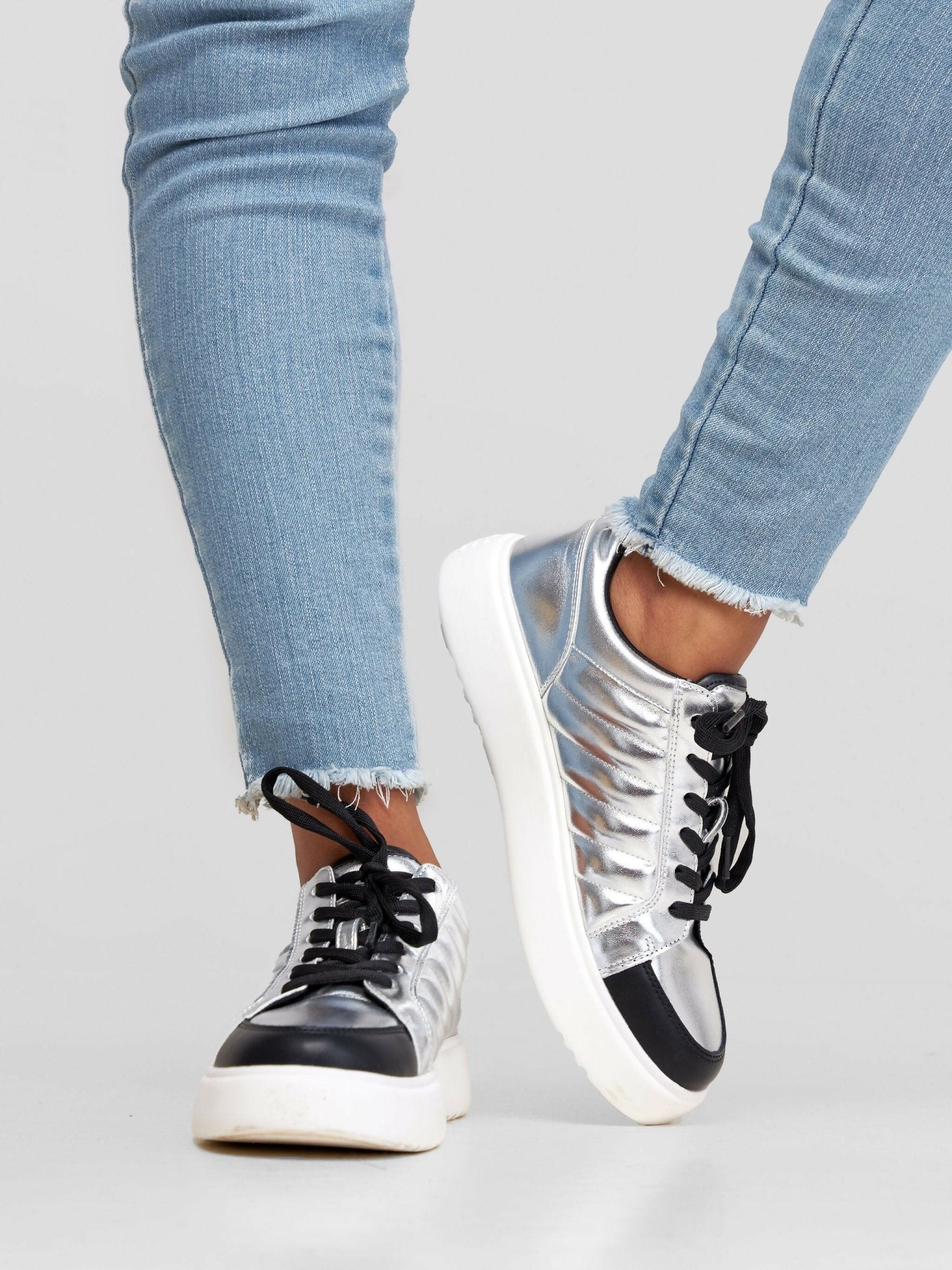 Nine West Semmey Sneaker - Silver
