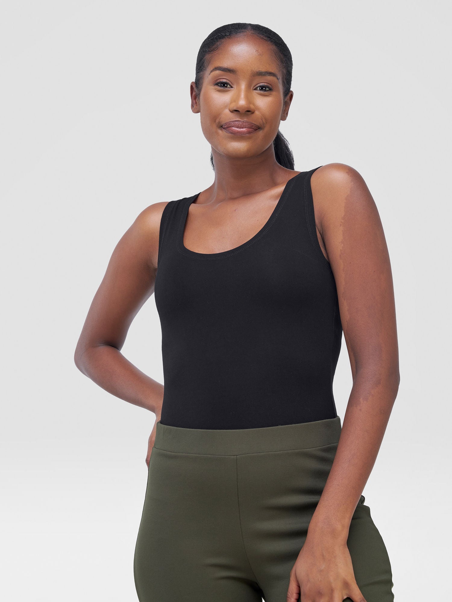 Vivo Basic Sleeveless Bodysuit - Black