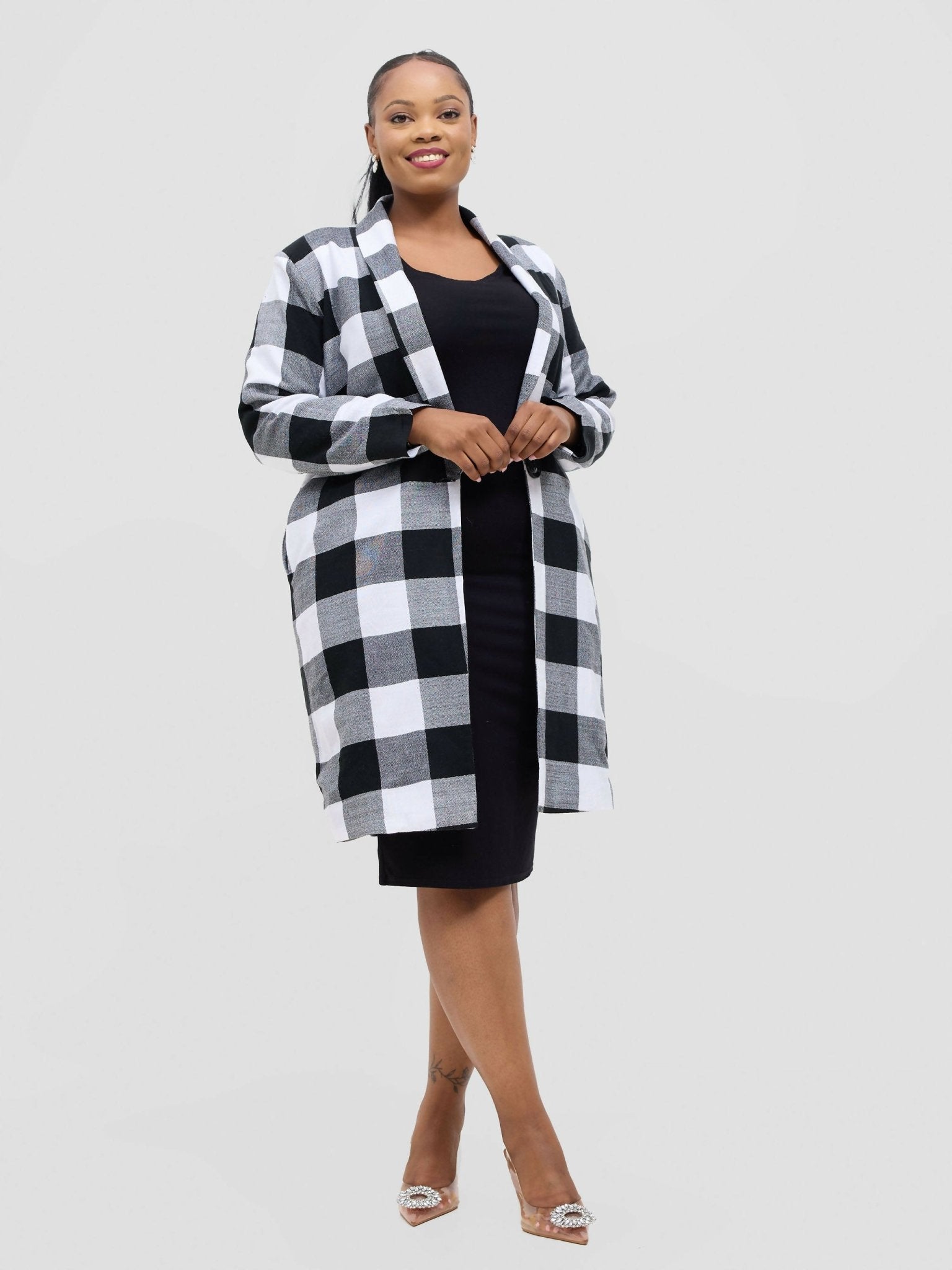 Trendy Gown - Black / White
