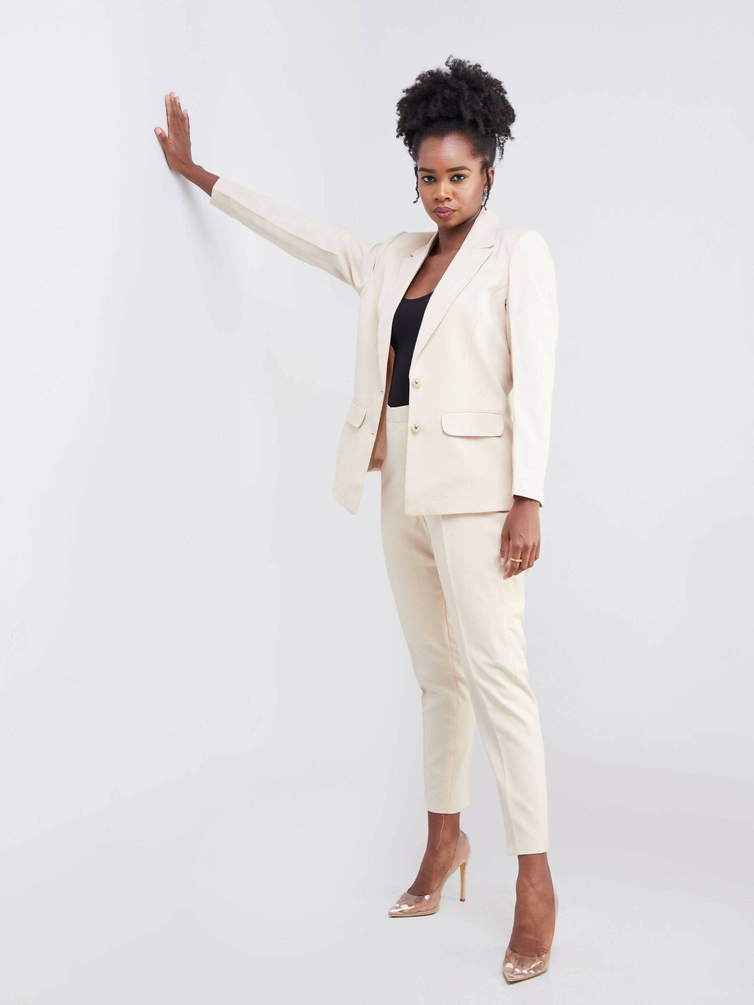 Light Suit - Cream